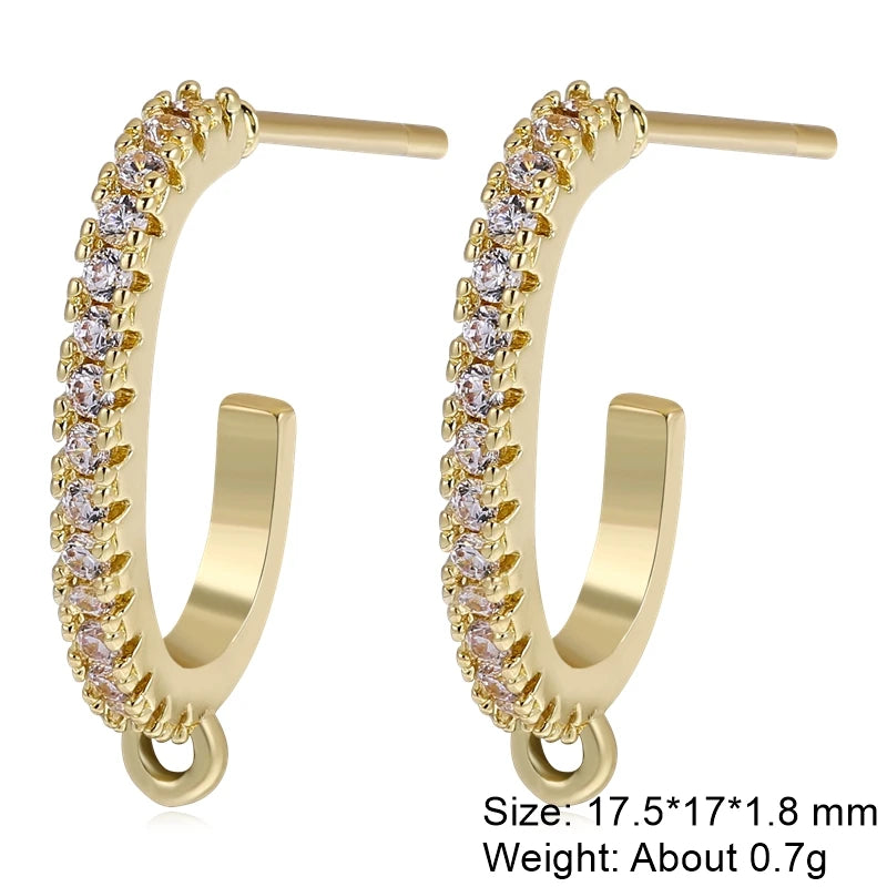 MAE & CO Gold Hoop Earrings